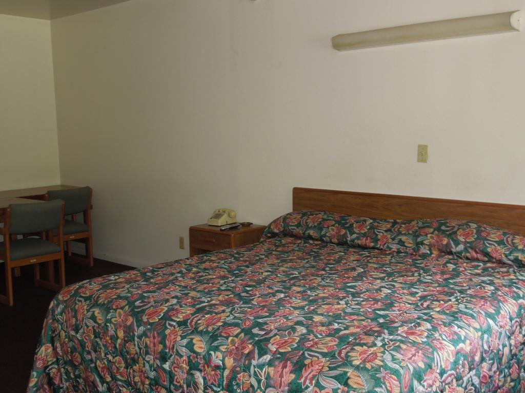 Lees Motel Edison Εξωτερικό φωτογραφία